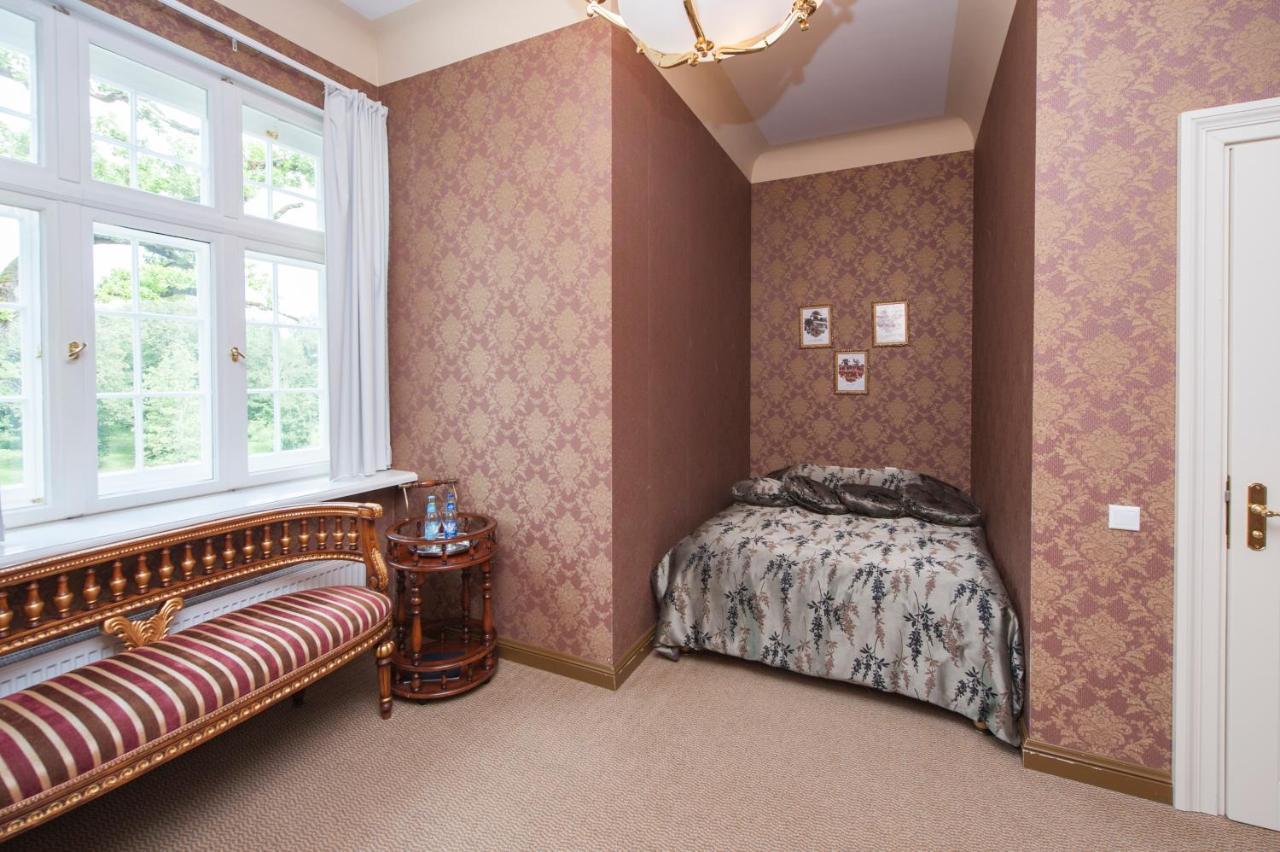 Malpils Manor 호텔 외부 사진